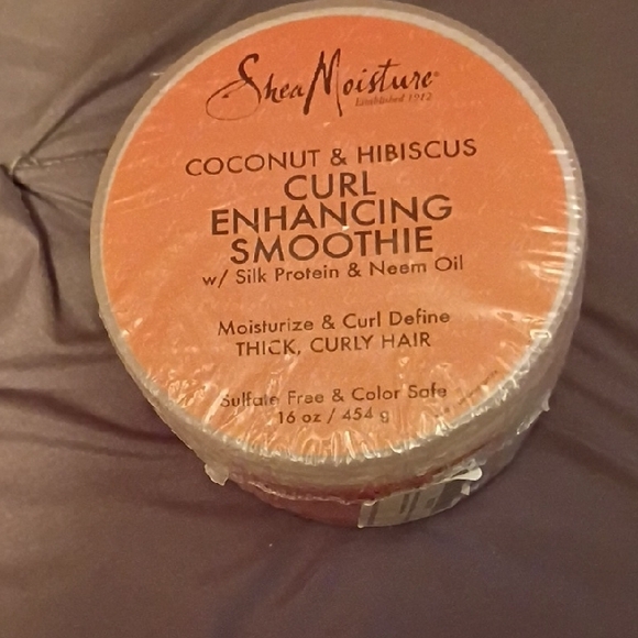 Shea Moisture Coconut & Hibiscus Curl Enhancing Smoothie - Tan and Cream - Picture 4 of 4